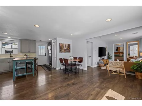 3051 Grape St, Denver, CO 80207 photo 8