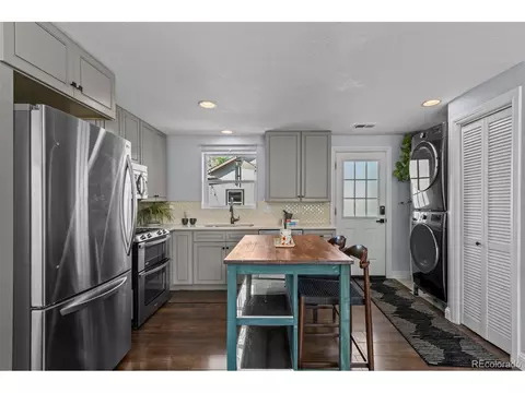 3051 Grape St, Denver, CO 80207 photo 5