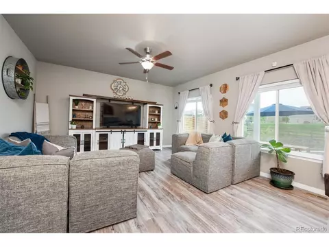 512 Capitol Reef St, Berthoud, CO 80513 photo 7