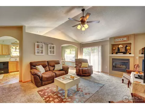514 Hart St, Firestone, CO 80520 photo 3