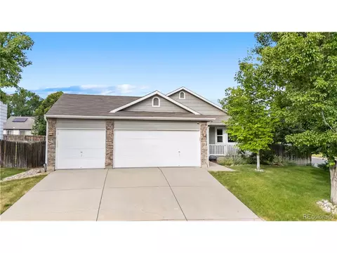 2242 S Uravan St, Aurora, CO 80013