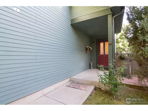 2002 S Fork Dr, Lafayette, CO 80026 photo 2