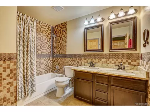 214 Wright St #105, Lakewood, CO 80228 photo 9