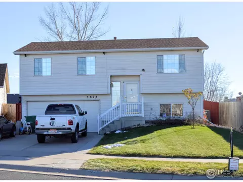 3828 Dove Ln, Evans, CO 80620 photo 1