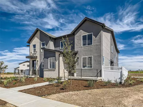 1239 S Algonquian St, Aurora, CO 80018