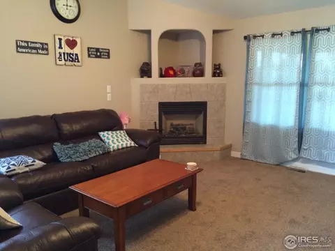 4224 Paintbrush Dr, Evans, CO 80620 photo 3