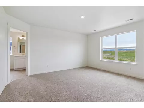 27574 E Byers Ave, Aurora, CO 80018 photo 18