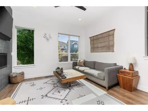 10155 E 59th Ave, Denver, CO 80238 photo 12