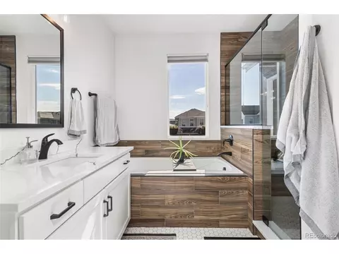 10155 E 59th Ave, Denver, CO 80238 photo 23