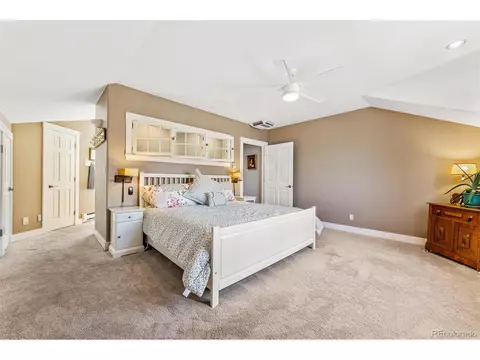 810 E Mexico Ave, Denver, CO 80210 photo 17