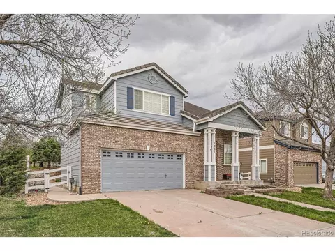 1207 S Flat Rock Cir, Aurora, CO 80018