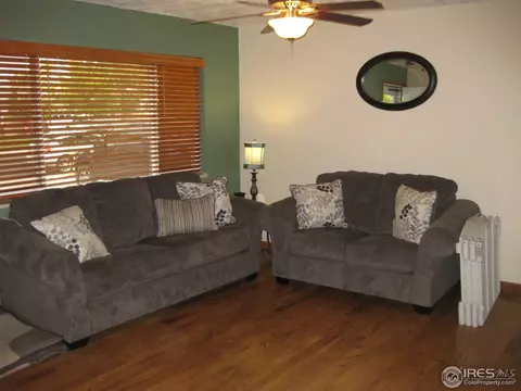 613 37th Ave, Greeley, CO 80634 photo 2