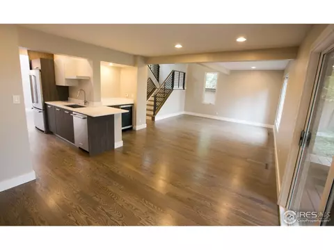 3792 Lakebriar Dr, Boulder, CO 80304 photo 2