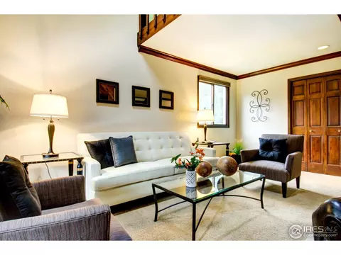 1559 Macarthur Dr, Boulder, CO 80303 photo 2