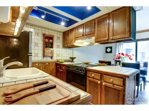 1559 Macarthur Dr, Boulder, CO 80303 photo 8
