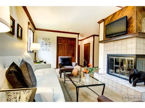 1559 Macarthur Dr, Boulder, CO 80303 photo 3