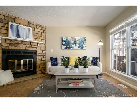 12059 E Hoye Dr, Aurora, CO 80012 photo 7