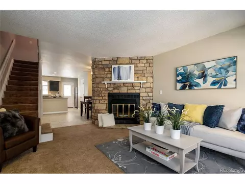 12059 E Hoye Dr, Aurora, CO 80012 photo 6