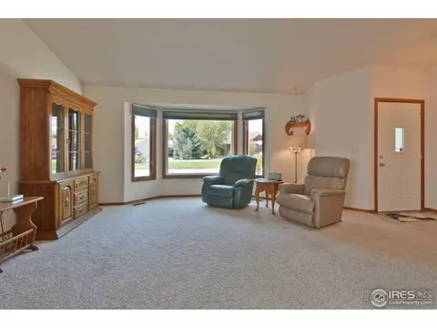 1214 Cedar Dr, Berthoud, CO 80513 photo 5