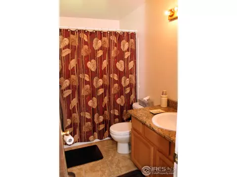 6407 Lamar St, Arvada, CO 80003 photo 12