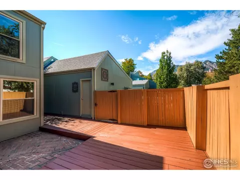 79 Benthaven Pl, Boulder, CO 80305 photo 2