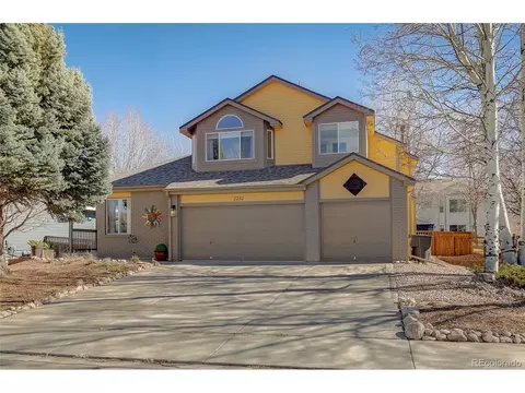 2232 Creekside Dr, Longmont, CO 80504