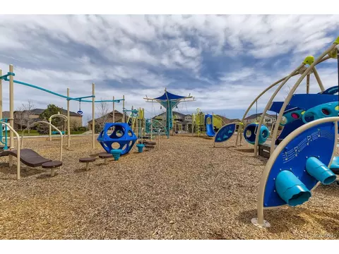 27061 E Long Cir, Aurora, CO 80016 photo 47