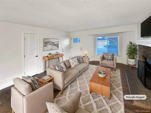 4635 Sable St, Denver, CO 80239 photo 2