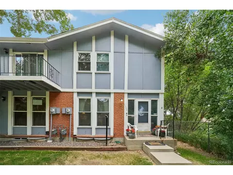 11705 E Canal Dr, Aurora, CO 80011