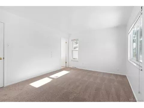 7153 E Warren Dr, Denver, CO 80224 photo 23