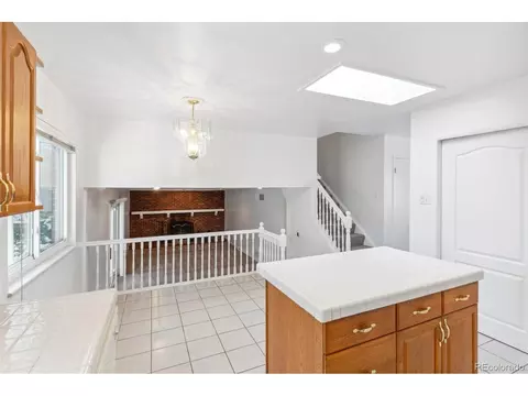 7153 E Warren Dr, Denver, CO 80224 photo 13