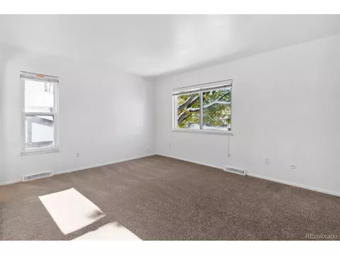 7153 E Warren Dr, Denver, CO 80224 photo 21