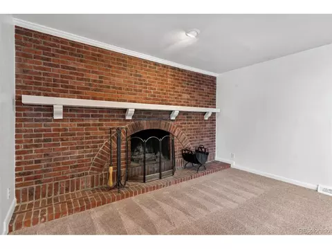 7153 E Warren Dr, Denver, CO 80224 photo 17