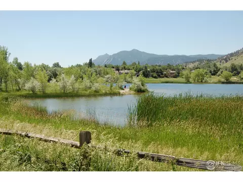 1210 Tamarack Ave, Boulder, CO 80304 photo 2