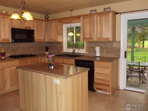 117 Juniper Dr, Sterling, CO 80751 photo 2