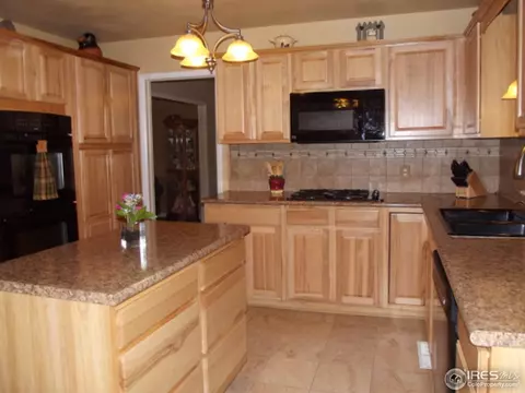 117 Juniper Dr, Sterling, CO 80751 photo 3