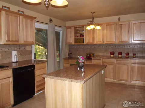 117 Juniper Dr, Sterling, CO 80751 photo 4