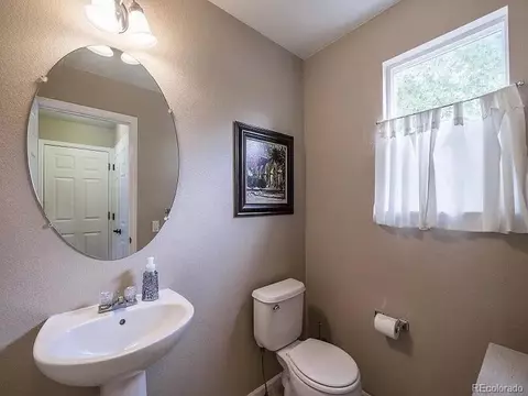 Bath - 7053 Leopard Dr, Lone Tree, CO 80124 photo 1 of 3