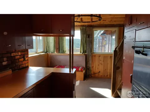 212 Coughlin Meadows Rd, Boulder, CO 80302 photo 9