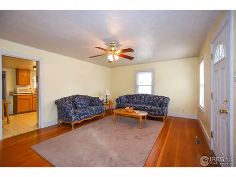 2109 5th St, Greeley, CO 80631 photo 2