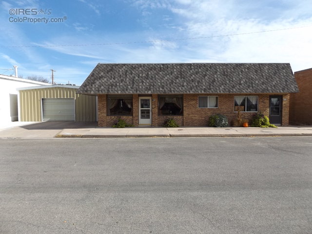 166 Adams Ave, Akron, CO 80720 photo 1