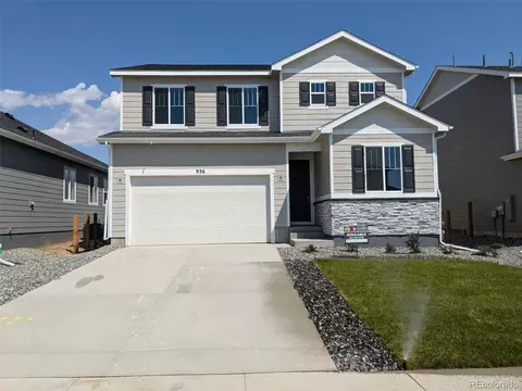 936 Steppe Ln, Windsor, CO 80550