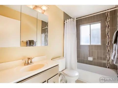1388 Glen Ct, Boulder, CO 80305 photo 8