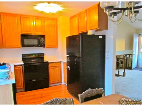 507 32nd St, Evans, CO 80620 photo 2