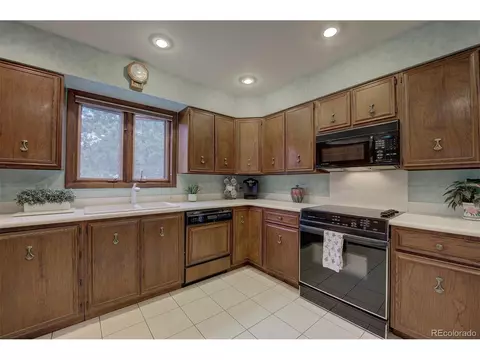 2891 Interlocken Dr, Evergreen, CO 80439 photo 12