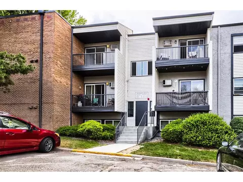 501 Golden Cir #307, Golden, CO 80401