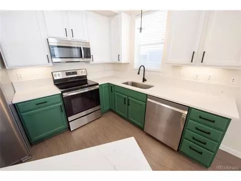 9813 E 26th Ave, Denver, CO 80238 photo 6