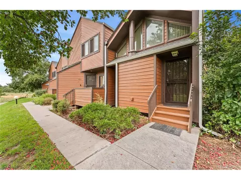 8941 W Yale Ave, Lakewood, CO 80227
