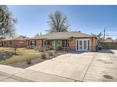749 Tucson St, Aurora, CO 80011