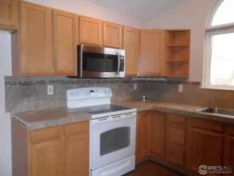 301 Coal Ridge Dr, Frederick, CO 80530 photo 4